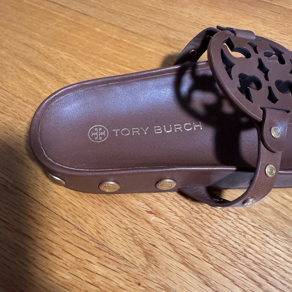 EUC-Tory Burch- Brown, Miller Cloud Coin Thong Sandals. Women’s Size 9 - Picture 7 of 10